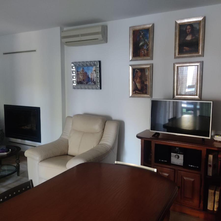Villa 28 De Julio Casa Rural Con Piscina En غرناطة المظهر الخارجي الصورة